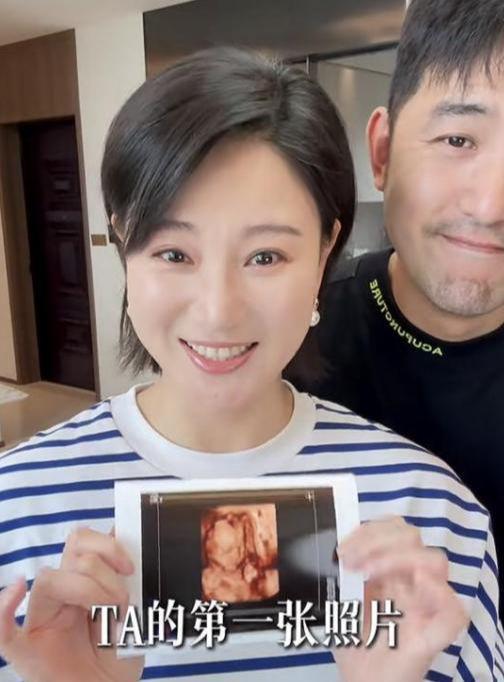 怀孕晒幸福的心情说说短语__孕妇朋友圈晒肚子说说