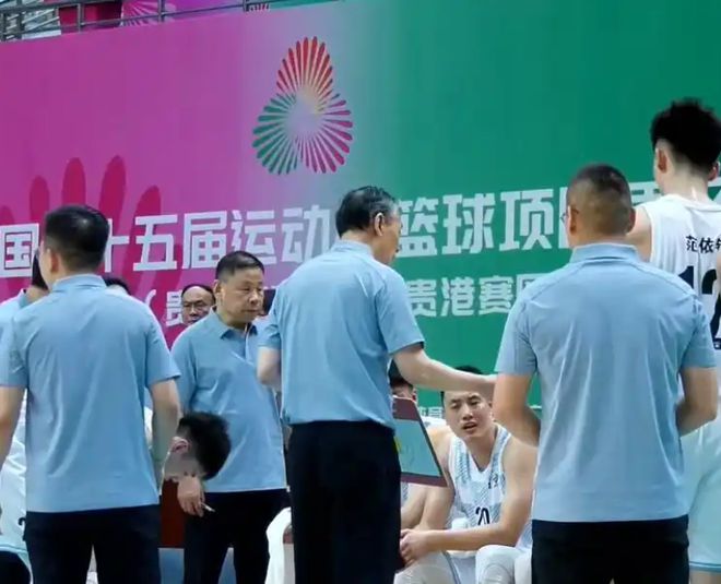 赛迪斯杨防守能力__辽宁男篮全运会对新疆