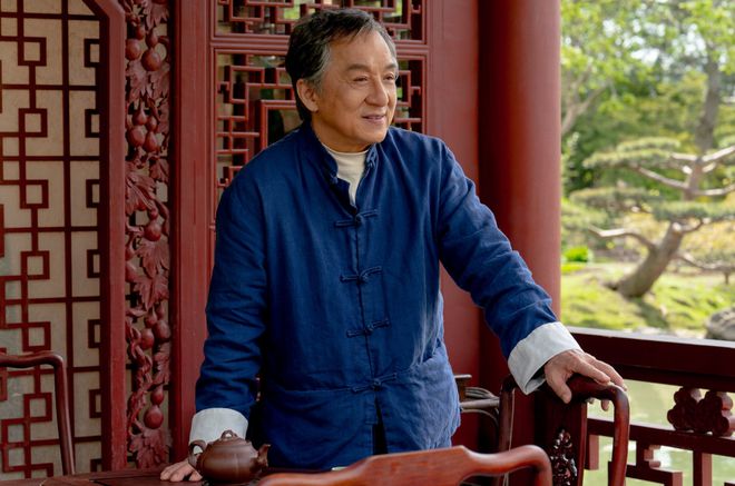 收手吧成龙！客串20分钟当成主角宣传，观众不买账，票房仅251万