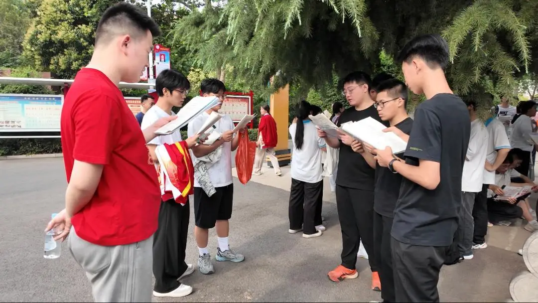 _今年高考黑龙江题难吗_吐槽文言文
