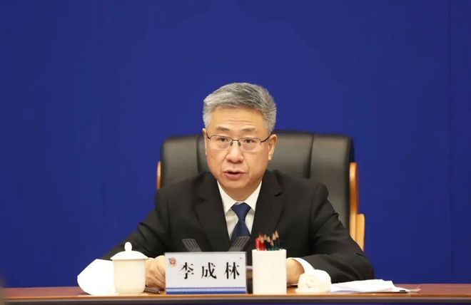 候补中央委员省委常委_决定递补中央委员会候补委员_