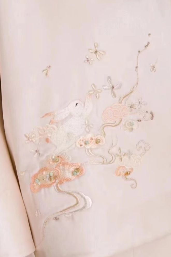 新中式风格穿搭__新中式穿搭是什么