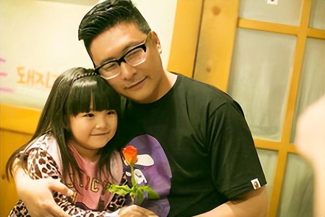 _李湘王岳伦离婚了吗_王岳伦和李湘离婚没