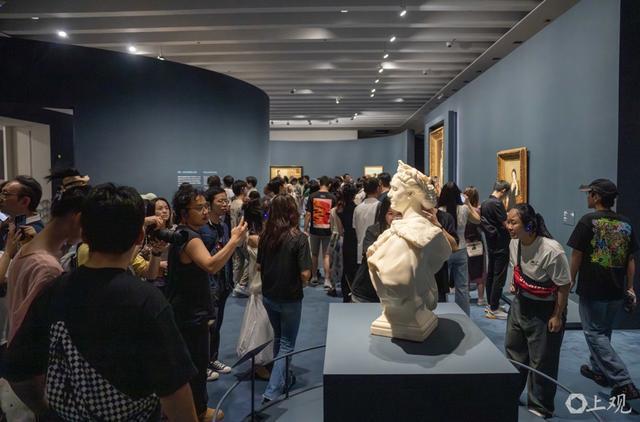 _城事｜逾30万人次观展，暑期沪上又现文博热_城事｜逾30万人次观展，暑期沪上又现文博热