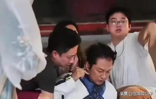 过气男神集体景区再就业？49岁郑国霖和马景涛“抢饭碗”，太卷__过气男神集体景区再就业？49岁郑国霖和马景涛“抢饭碗”，太卷