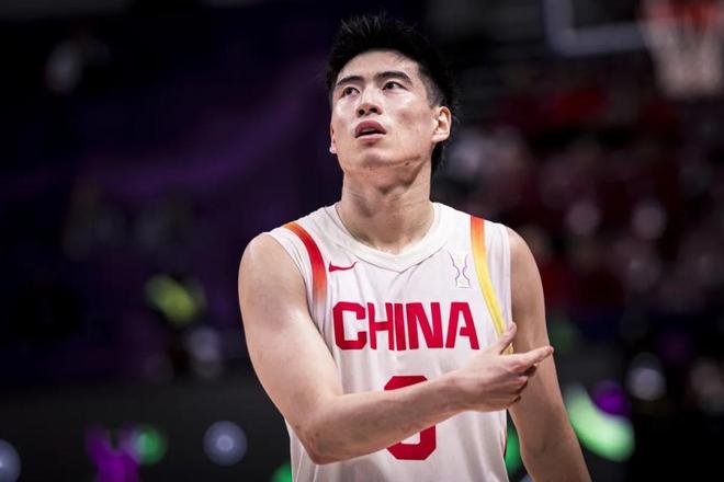 _程帅澎20分获MVP：轰5三分平约旦全队 三战46+10三分成头号射手_程帅澎20分获MVP：轰5三分平约旦全队 三战46+10三分成头号射手