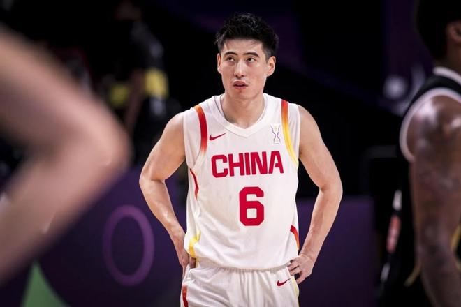 程帅澎20分获MVP：轰5三分平约旦全队 三战46+10三分成头号射手__程帅澎20分获MVP：轰5三分平约旦全队 三战46+10三分成头号射手