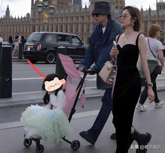 纷争4年后，张若昀再次让世界刮目相看，官司缠身的父亲后悔了吗_纷争4年后，张若昀再次让世界刮目相看，官司缠身的父亲后悔了吗_
