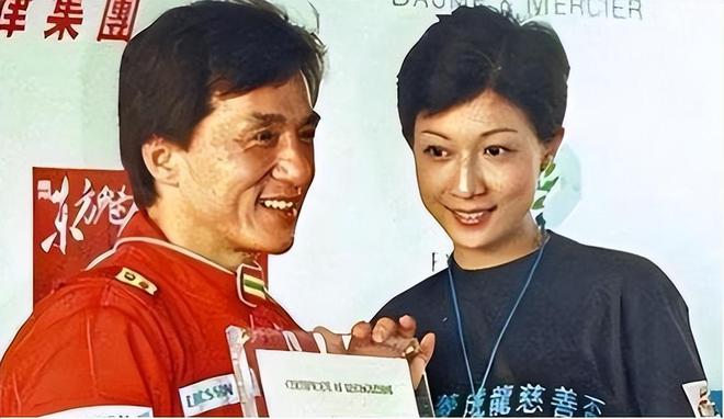 成龙演一个老头_成龙演老头_