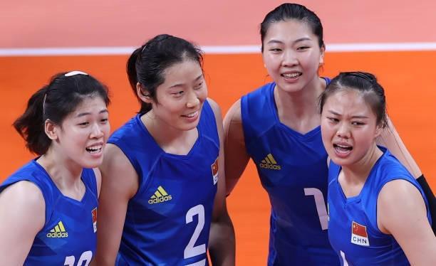 前国青女排主教练：按照朱婷目前的情况，明年应该要回国家队