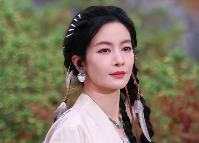 _浪姐6黑马诞生！李晟凭实力突围，海陆 “一轮游” 成意难平_浪姐6黑马诞生！李晟凭实力突围，海陆 “一轮游” 成意难平