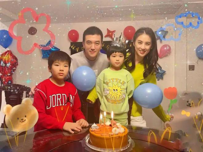 杨子黄圣依生两子_黄圣依杨子巨力年会_