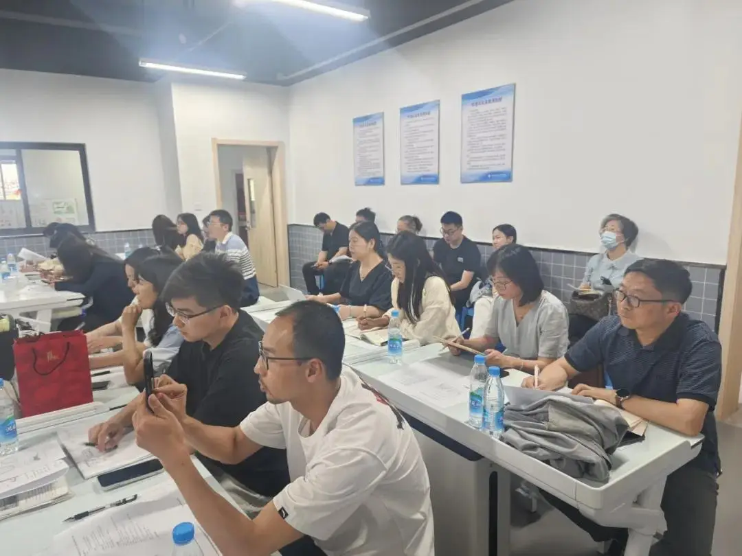 苏州市物理学会_苏州市物理学科带头人_