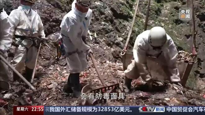 威胁“来天坑拍照就给我打”，村支书卢志富被停职__威胁“来天坑拍照就给我打”，村支书卢志富被停职