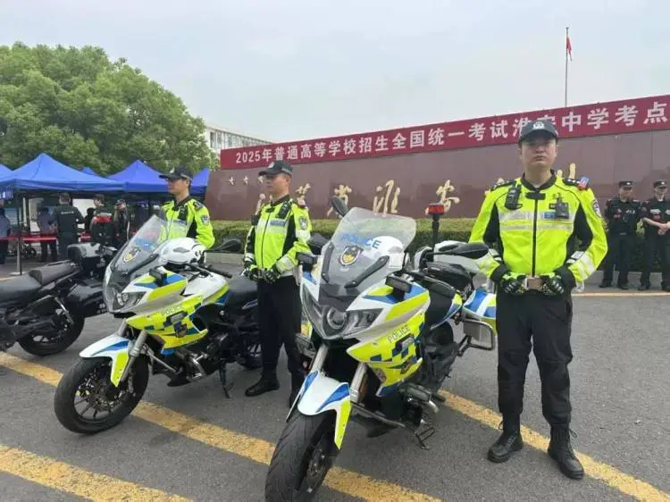 公安机关为学子高考护航_公安护航高考_