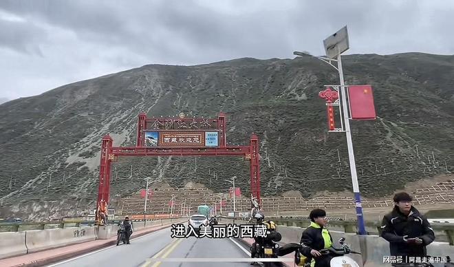 拉萨打车贵吗__去拉萨跑出租车挣钱吗