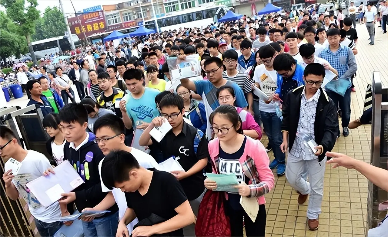 _中国科学院大学史钦钦_中科院院史