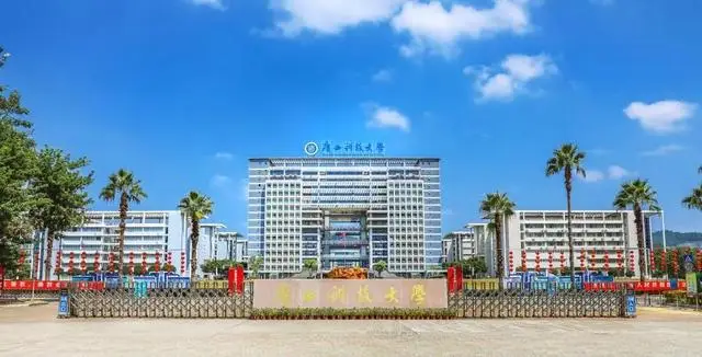 送录取通知书会送花吗__送录取通知书给红包吗