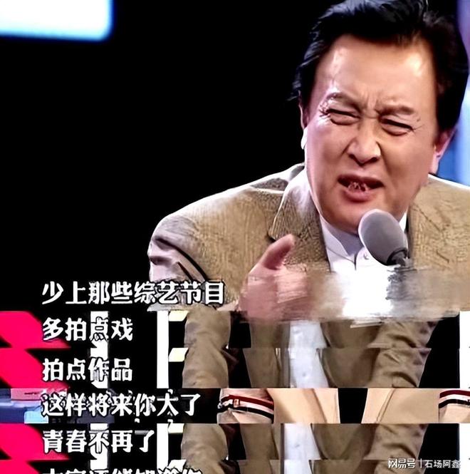 唐国强也没想到，走了35年的前妻，意外让两个残疾儿子承受了恶意_唐国强也没想到，走了35年的前妻，意外让两个残疾儿子承受了恶意_