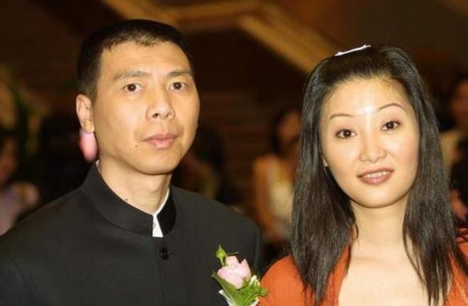 _冯小刚与妻子_冯小刚婚姻