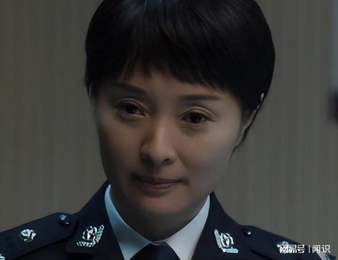 与陈建斌同居5年被甩，如今53岁不婚不育的吴越，却活成人生赢家__与陈建斌同居5年被甩，如今53岁不婚不育的吴越，却活成人生赢家