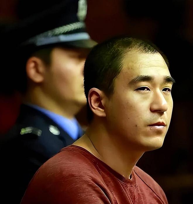 王洛宾子女如今在哪__邓婕儿子和女儿