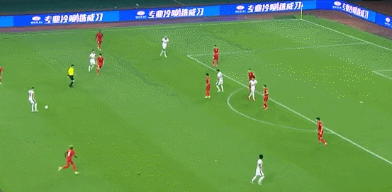 4-0！蓉城又杀疯了，10轮不败追平申花，泰山4-2逆转，王钰栋双响__4-0！蓉城又杀疯了，10轮不败追平申花，泰山4-2逆转，王钰栋双响