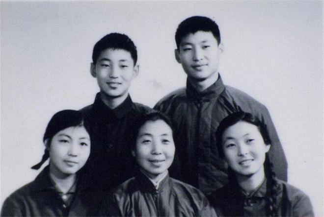 人民领袖｜母亲的爱__人民领袖｜母亲的爱