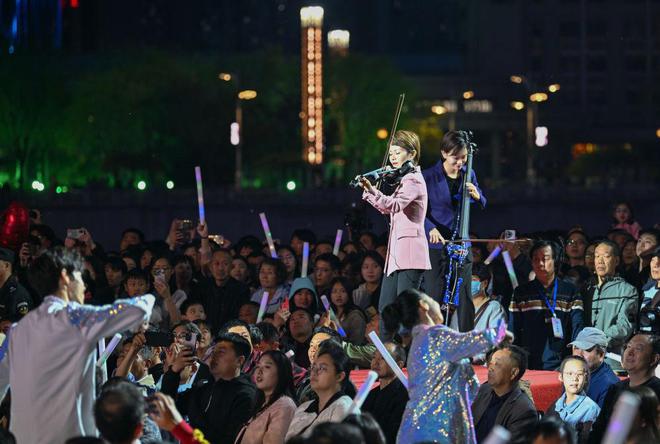 万象津专_紫镜万象和魔镜万象区别_