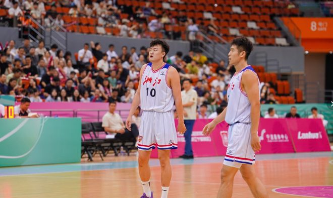 _狂赢32分！丁伟带队喜提5连胜，程帅澎独砍24+8，余嘉豪高效6中6_狂赢32分！丁伟带队喜提5连胜，程帅澎独砍24+8，余嘉豪高效6中6