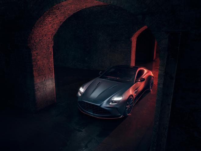 3.4秒破百V8动力 阿斯顿·马丁全新Vantage S发布