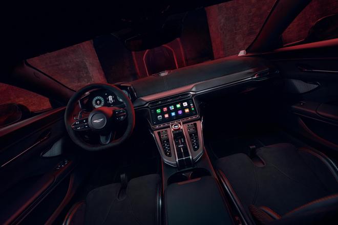 3.4秒破百V8动力 阿斯顿·马丁全新Vantage S发布