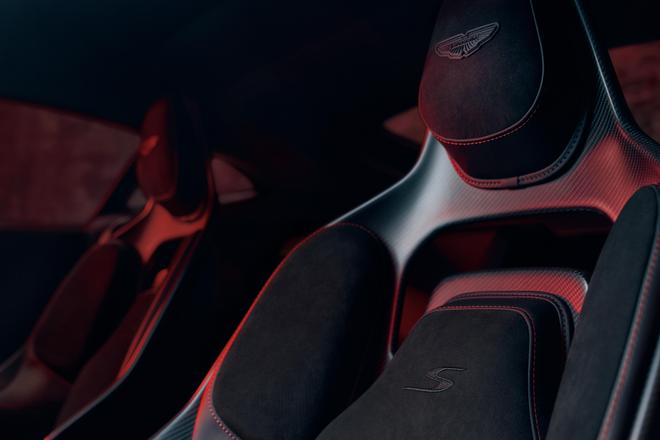 3.4秒破百V8动力 阿斯顿·马丁全新Vantage S发布