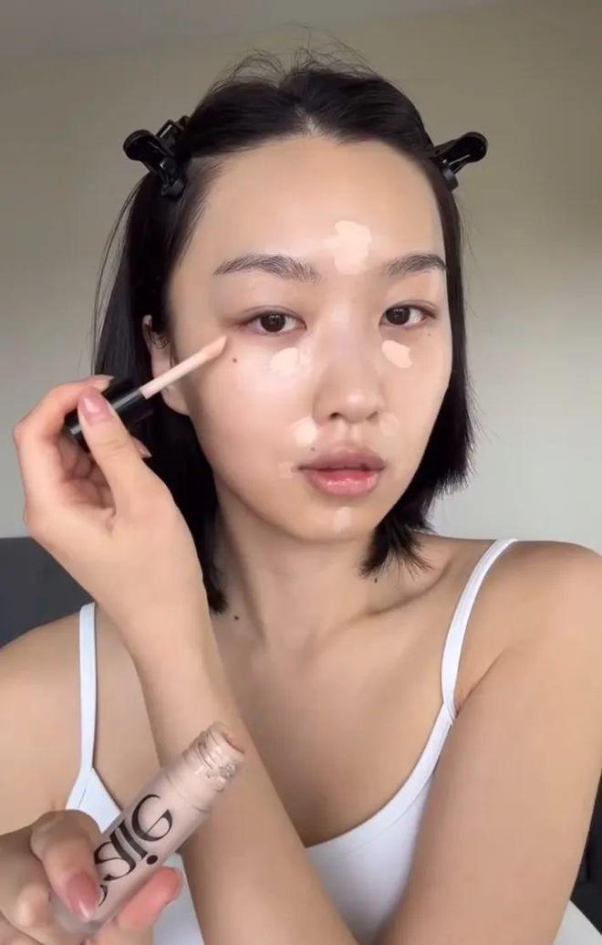 我完美的发型被回南天做局了……__我完美的发型被回南天做局了……