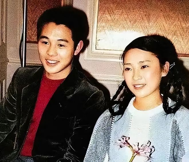 _李连杰女儿跳舞_李连杰参加女儿的婚礼