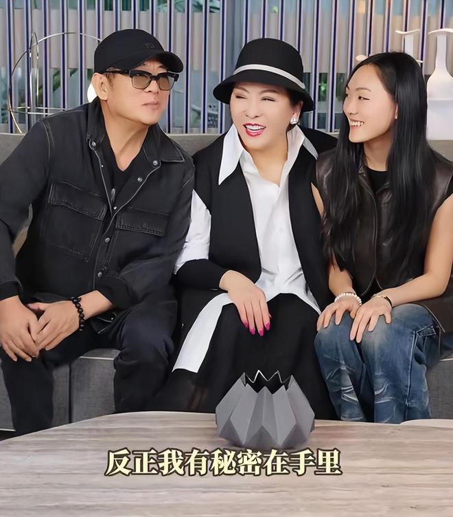 李连杰女儿跳舞__李连杰参加女儿的婚礼