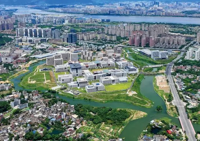 王树国：福耀科大不想培养“乖孩子”_王树国：福耀科大不想培养“乖孩子”_