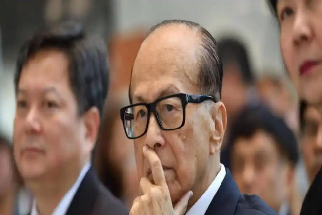 李嘉诚谈投资风险_李嘉诚金融风暴采取措施的原因_