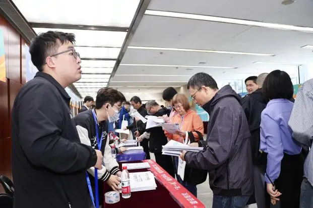 _关注！多所在京知名高校披露2025招生新动向_关注！多所在京知名高校披露2025招生新动向