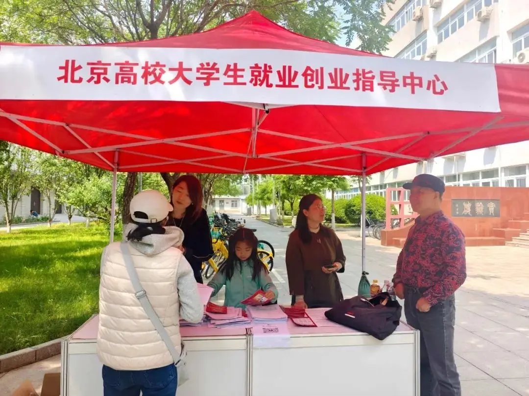 学校产学研合作_学校产学研_