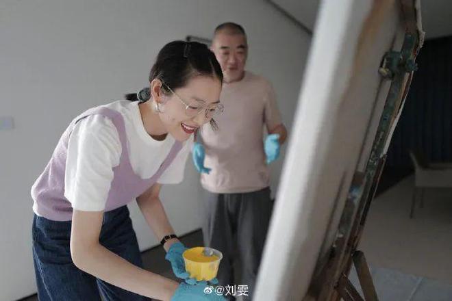 刘雯新节目__刘雯和井柏然
