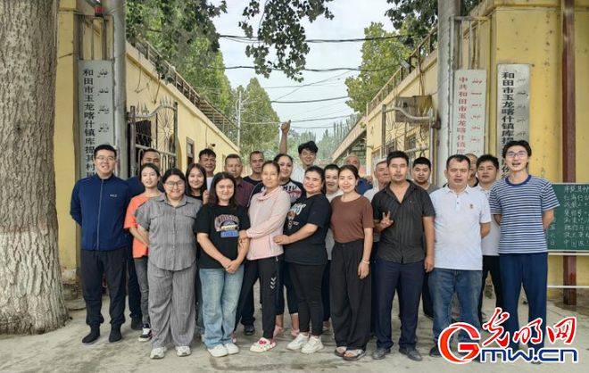 _【赴西部，时代青年新舞台】续签！这是最动人的“拖延症”_【赴西部，时代青年新舞台】续签！这是最动人的“拖延症”