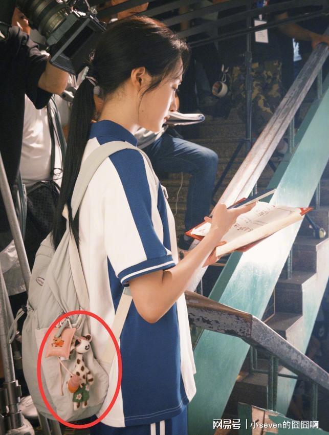 鹿晗戴表_鹿晗饰品_
