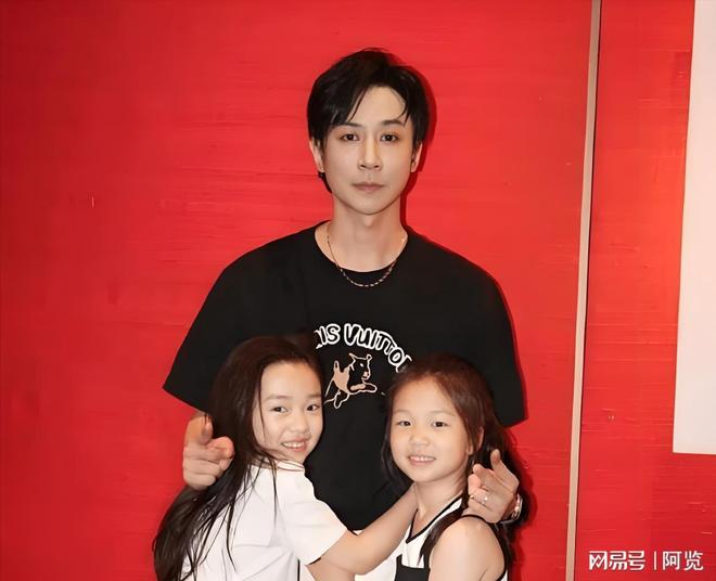 奉子成婚？45岁董璇闪婚一个月后，自爆二胎小小张，女儿处境尴尬__奉子成婚？45岁董璇闪婚一个月后，自爆二胎小小张，女儿处境尴尬