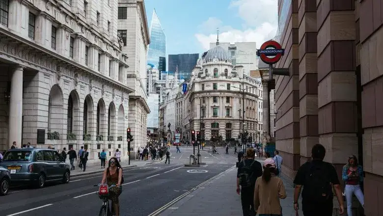 _英国大学留学学校排名_留学英国学校推荐