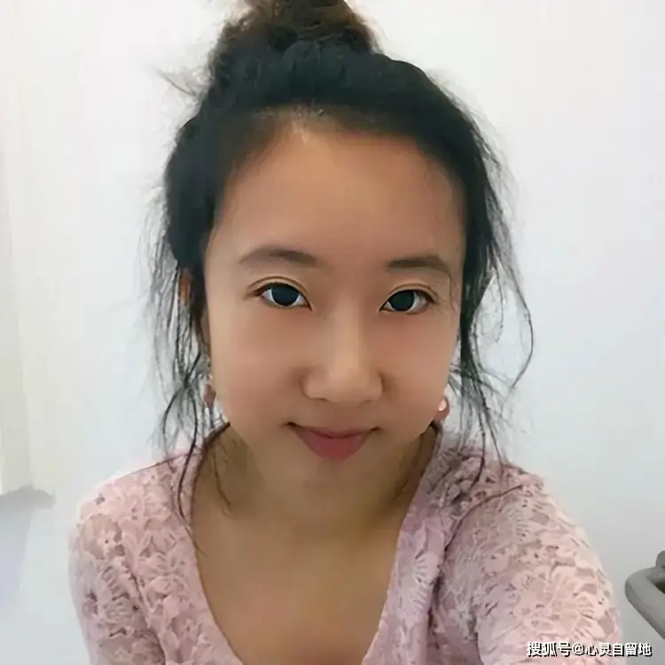_吹捧美国空气香甜的杨舒平，已被驱逐出境，如今回国下场大快人心_吹捧美国空气香甜的杨舒平，已被驱逐出境，如今回国下场大快人心