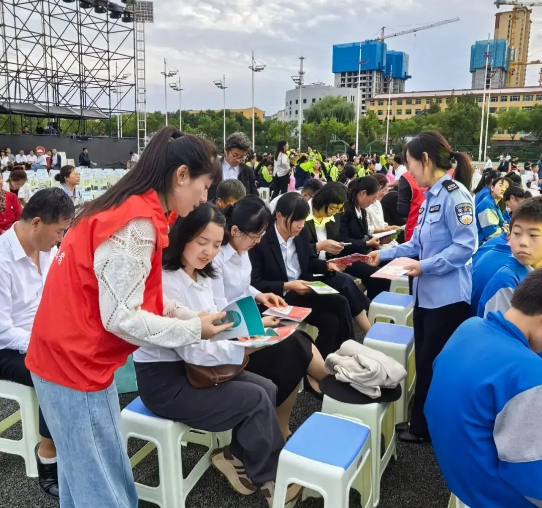 教师开展禁毒活动的简报_禁毒教育教师讲话稿_