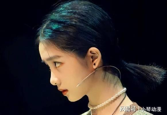 黄多多此次表现惊艳，令观众刮目相看！_黄多多此次表现惊艳，令观众刮目相看！_