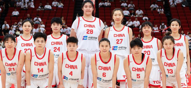 _张子宇国家队首秀：12分钟18+7全队最高分 统治内线获一致盛赞_张子宇国家队首秀：12分钟18+7全队最高分 统治内线获一致盛赞
