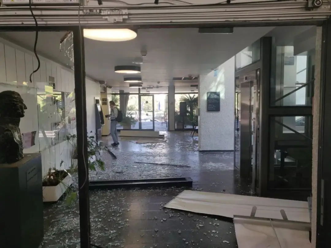 _大学到博士需要多少钱_大学到博士要读几年
